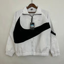 NIKE CASUAL WINDBREAKER JACKET – WHITE & BLACK | ICONIC STREETWEAR
