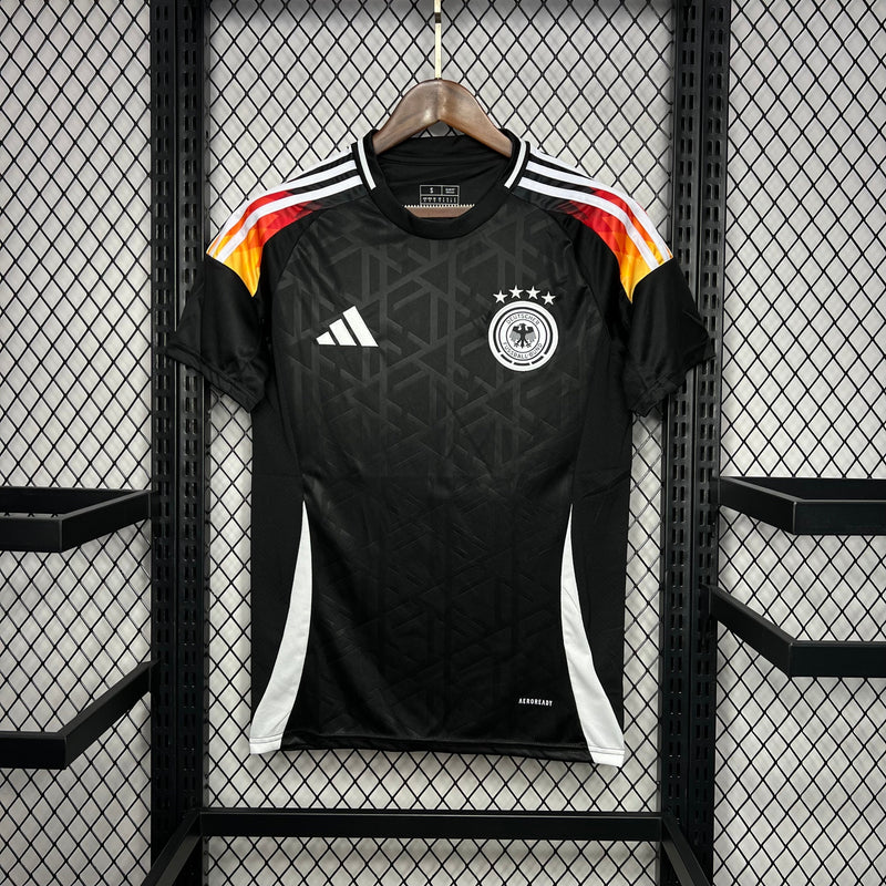 GERMANY TRAINING II 2024 MAN (Standard)