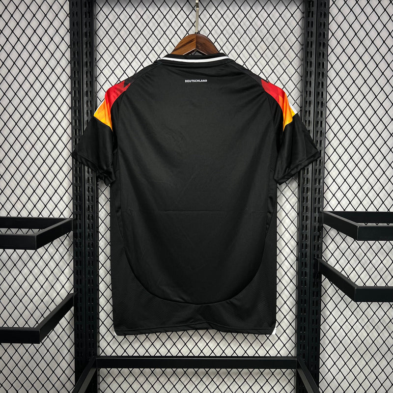 GERMANY TRAINING II 2024 MAN (Standard)
