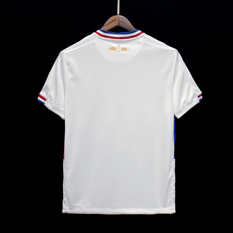 FORTALEZA II 24/25 MAN (Standard)