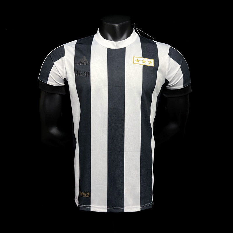 The Old Lady Bianconeri CELEBRATIVE EDITION 120th YEAR MAN (PLAYER VERSION)
