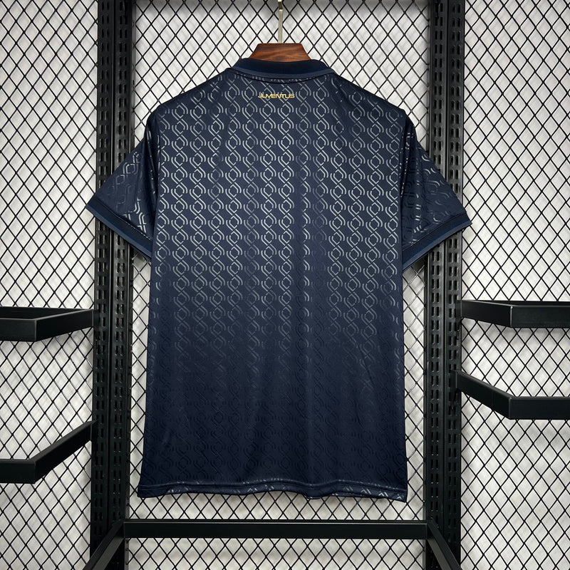 The Old Lady Bianconeri III 24/25 MAN (Standard)