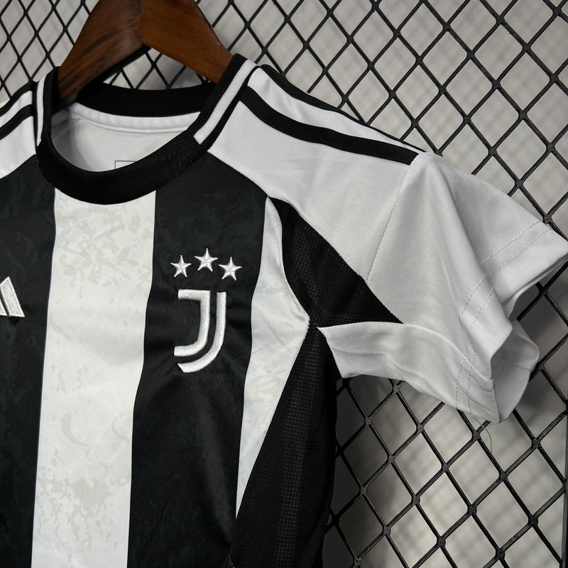 JUVENTUS I 24/25 CHILDREN'S SET (Standard)