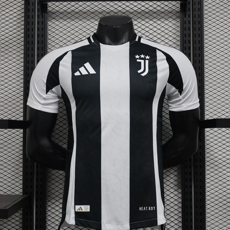 The Old Lady Bianconeri I 24/25 MAN (PLAYER VERSION)
