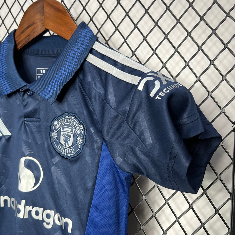 MANCHESTER UNITED II 24/25 CHILDREN'S SET (Standard)