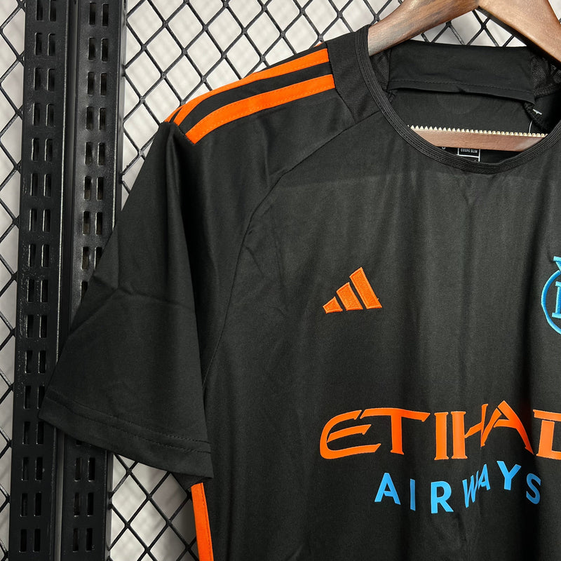 NEW YORK CITY I 24/25 MAN (Standard)
