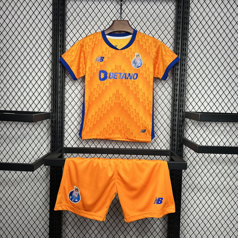 PORTO II 24/25 CHILDREN'S SET (Standard)